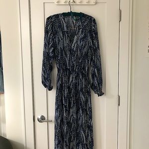 H&M Maxi Dress - Never worn. Excellent condition.
